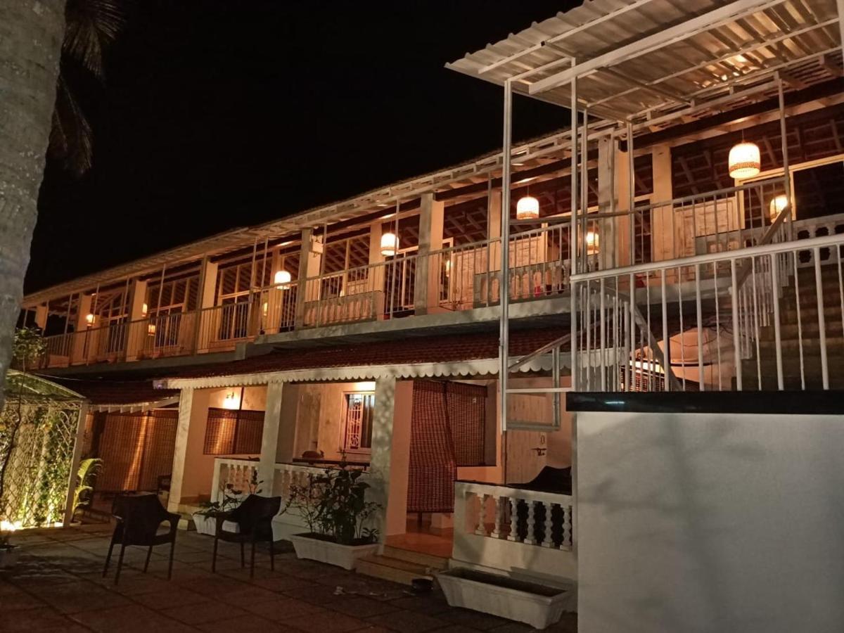 Vista Mare Beach Resort Vagator Exterior photo