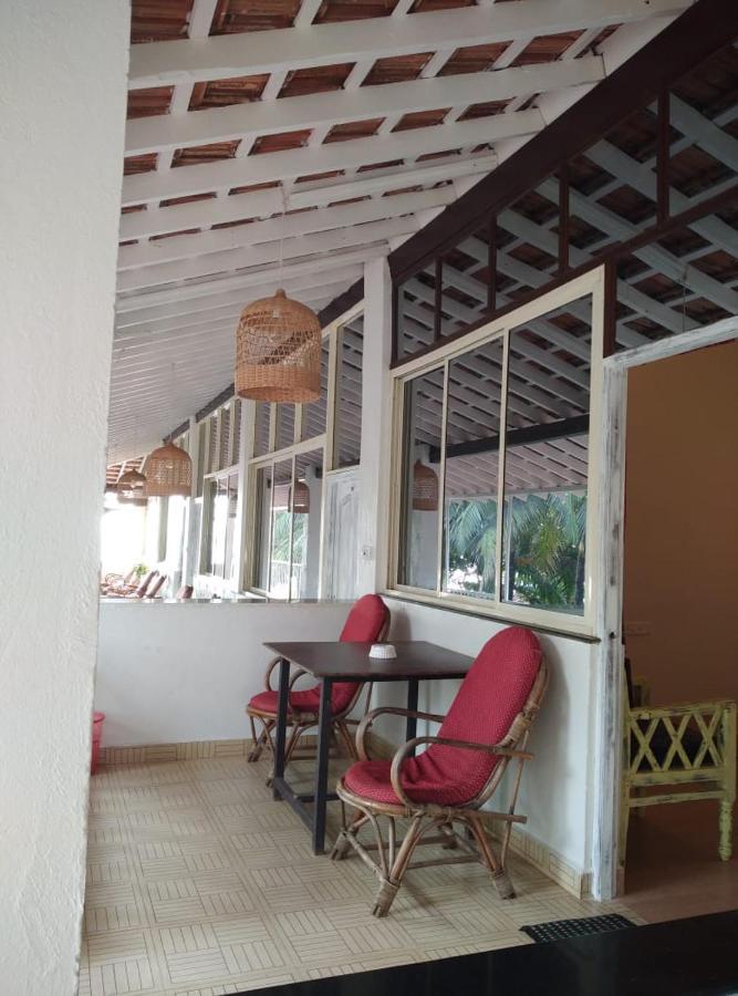 Vista Mare Beach Resort Vagator Exterior photo